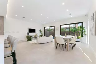 2435 NE 18th St, Fort Lauderdale, FL 33305 - Photo 3