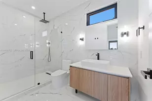 2435 NE 18th St, Fort Lauderdale, FL 33305 - Photo 19