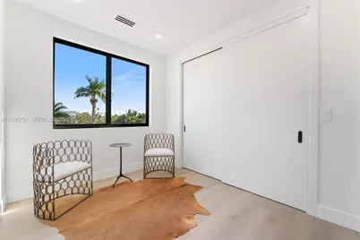 2435 NE 18th St, Fort Lauderdale, FL 33305 - Photo 13