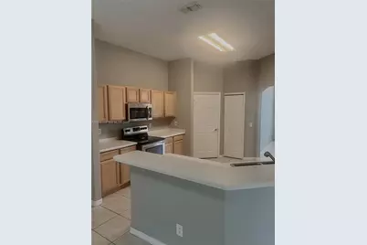 2050 SE Franciscan St, Port Saint Lucie, FL 34983 - Photo 9