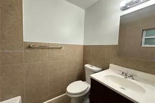 110 NE 19th Ave, Deerfield Beach, FL 33441 - Photo 15