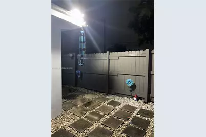 2315 Cleveland St #0, Hollywood, FL 33020 - Photo 7