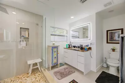 605 SW 6th Ave, Fort Lauderdale, FL 33315 - Photo 21