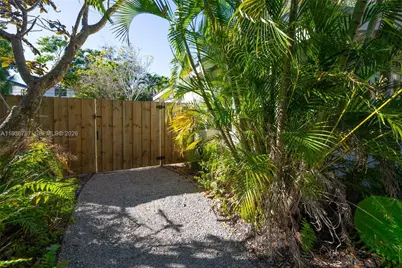 605 SW 6th Ave, Fort Lauderdale, FL 33315 - Photo 43