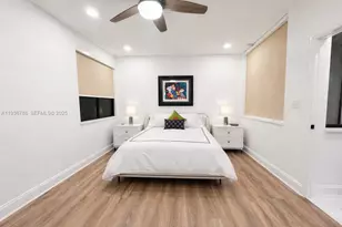 2676 NE 135th St, North Miami, FL 33181 - Photo 13