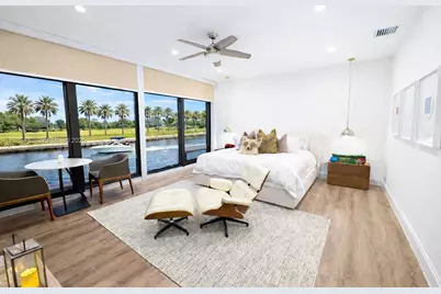 2676 NE 135th St, North Miami, FL 33181 - Photo 11