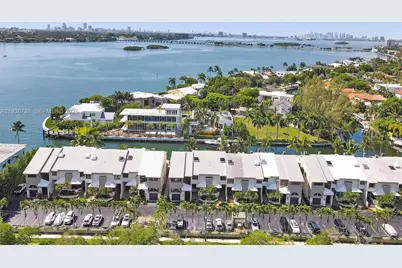 2676 NE 135th St, North Miami, FL 33181 - Photo 21