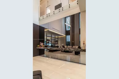 10540 NW 67th Ter, Doral, FL 33178 - Photo 9