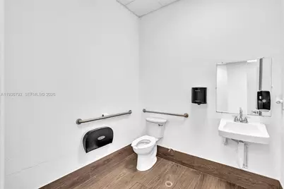 1940 N Commerce Pkwy #1940-3,4,5, Weston, FL 33326 - Photo 9