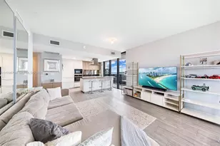 1000 Brickell Plaza, Miami, FL 33131 - Photo 3