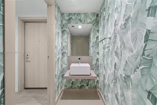 1000 Brickell Plaza, Miami, FL 33131 - Photo 17