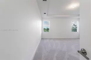 12289 SW 43rd St, Davie, FL 33330 - Photo 15