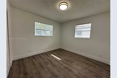 116 NW 2nd Ave #B, Hallandale Beach, FL 33009 - Photo 19