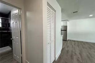 116 NW 2nd Ave, Hallandale Beach, FL 33009 - Photo 23