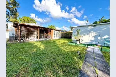 4500 SW 33rd Dr, West Park, FL 33023 - Photo 15