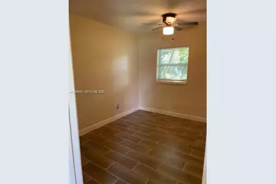 2930 NW 8th St #2, Fort Lauderdale, FL 33311 - Photo 15