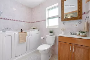 5010 NW 51st St, Tamarac, FL 33319 - Photo 3