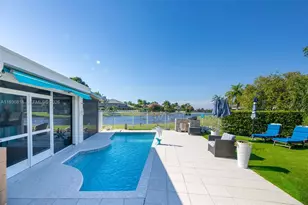 1409 Majesty Terrace, Weston, FL 33327 - Photo 45