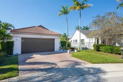 1409 Majesty Ter, Weston, FL 33327 - Photo 7