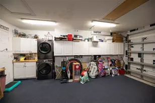 1409 Majesty Terrace, Weston, FL 33327 - Photo 41