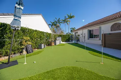 1409 Majesty Ter, Weston, FL 33327 - Photo 55