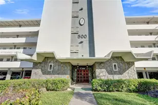500 NE 14th Ave, Hallandale Beach, FL 33009 - Photo 45