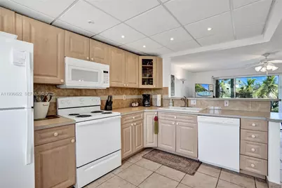 500 NE 14th Ave #402, Hallandale Beach, FL 33009 - Photo 29