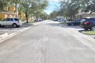 1005 NE 42nd Pl, Homestead, FL 33033 - Photo 19