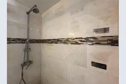 9350 Fontainebleau Blvd #604, Miami, FL 33172 - Photo 11