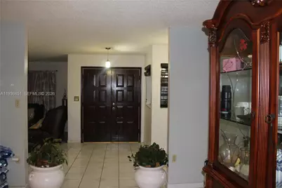 14334 NE 2nd Pl, Miami, FL 33161 - Photo 5