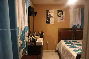 14334 NE 2nd Pl, Miami, FL 33161 - Photo 13