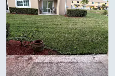 5907 Abbey Rd, Tamarac, FL 33321 - Photo 27