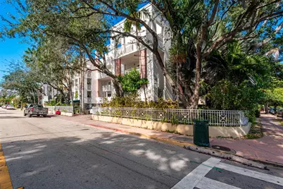 1005 8th St #204, Miami Beach, FL 33139 - Photo 29