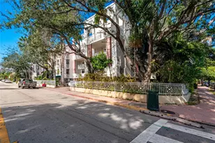 1005 8th St, Miami Beach, FL 33139 - Photo 29