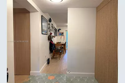 1005 8th St #204, Miami Beach, FL 33139 - Photo 9