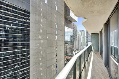 801 S Miami Ave #2405, Miami, FL 33130 - Photo 9