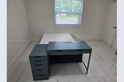 1300 NW 4th Ave #B, Fort Lauderdale, FL 33311 - Photo 7