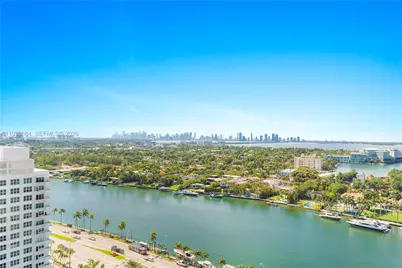 4779 Collins Ave #2204, Miami Beach, FL 33140 - Photo 3