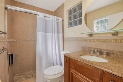 10251 SW 27th St, Miami, FL 33165 - Photo 15