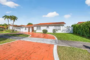 10251 SW 27th St, Miami, FL 33165 - Photo 1