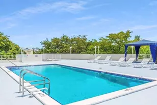 6900 Bay Dr, Miami Beach, FL 33141 - Photo 15