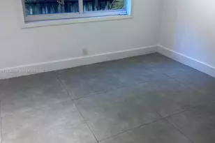 10070 E Bay Harbor Dr, Bay Harbor Islands, FL 33154 - Photo 7