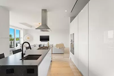 4701 N Meridian Ave #316, Miami Beach, FL 33140 - Photo 13