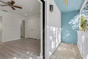 523 NE 38th St, Miami, FL 33137 - Photo 23