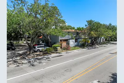 523 NE 38th St #6, Miami, FL 33137 - Photo 45