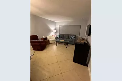 1481 S Ocean Blvd #102E, Lauderdale by the Sea, FL 33062 - Photo 1