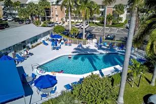 470 Paradise Isle Blvd, Hallandale Beach, FL 33009 - Photo 31