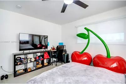 1511 NW 87th Way, Pembroke Pines, FL 33024 - Photo 35