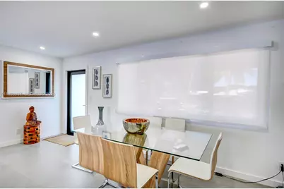 1511 NW 87th Way, Pembroke Pines, FL 33024 - Photo 15