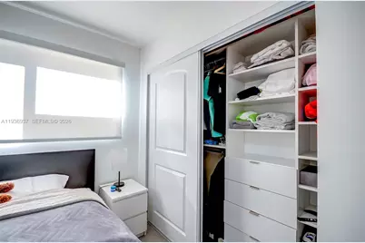 1511 NW 87th Way, Pembroke Pines, FL 33024 - Photo 43